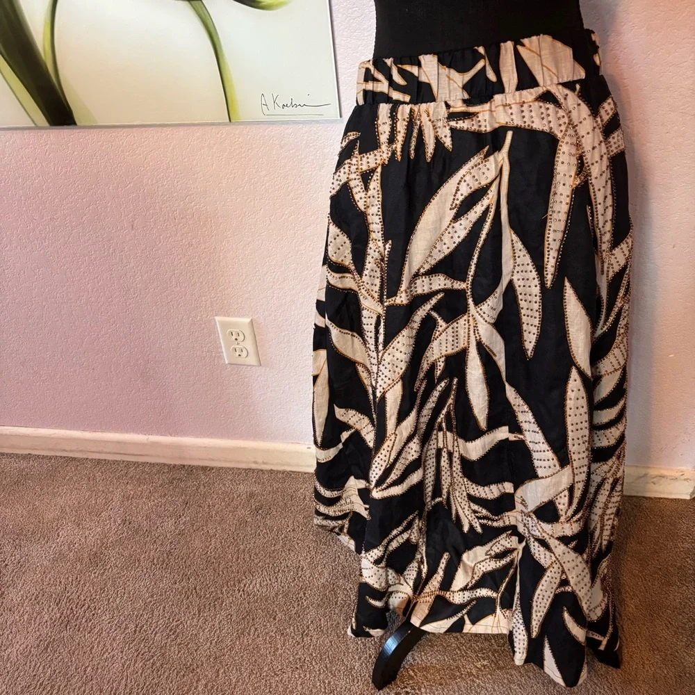 Linen Skirt size medium - Picture 4 of 5